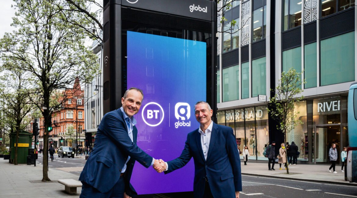 bt-and-global-street-hub_oohplay